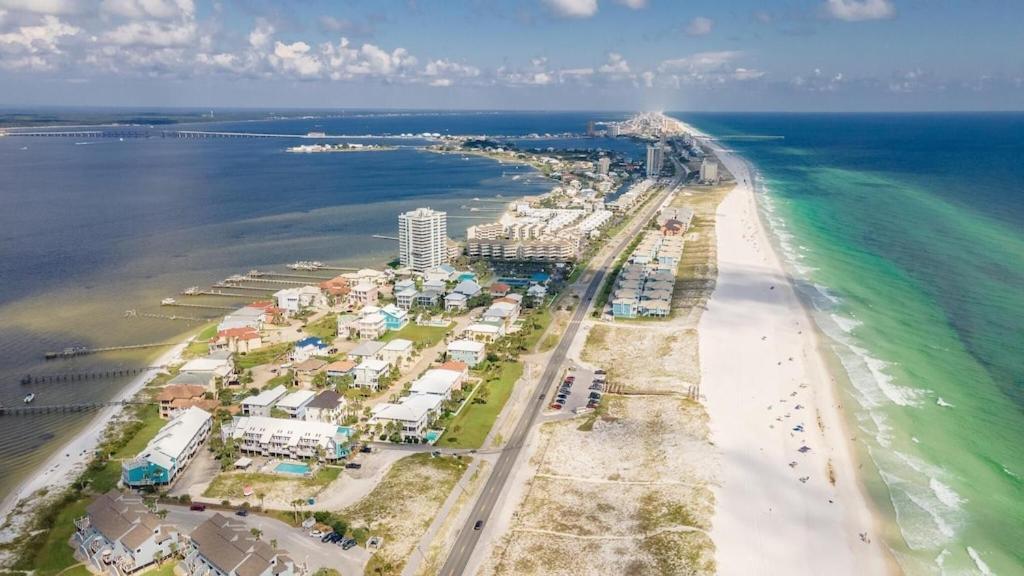 Ocean Front Penthouse Suite Panoramic Views Of Gulf,Pensacola Beach,Pier, & Bay Екстер'єр фото